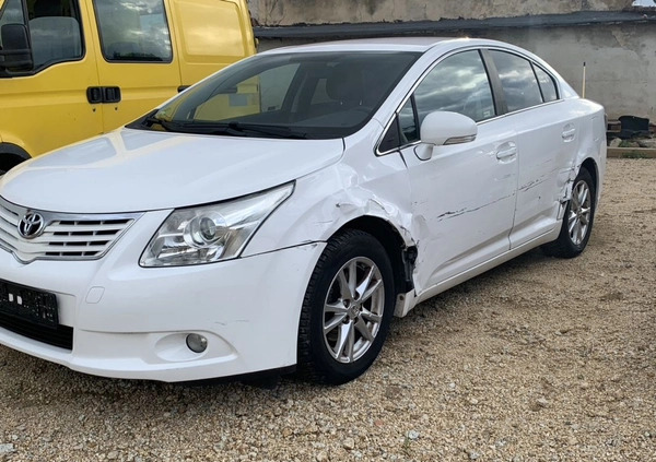 Toyota Avensis cena 28700 przebieg: 101587, rok produkcji 2011 z Wołów małe 56